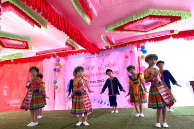 TRƯỜNG TH LÊ QUÝ ĐÔN TỔ CHỨC GIAO LƯU TIẾNG HÁT DƯỚI DƯỚI MÁI TRƯỜNG CHÀO MỪNG KỶ NIỆM NGÀY NHÀ GIÁO  VIỆT NAM (20/11/ 1982 – 20/11/2022) TRƯỜNG TH LÊ QUÝ ĐÔN TỔ CHỨC GIAO LƯU TIẾNG HÁT DƯỚI DƯỚI MÁI TRƯỜNG CHÀO MỪNG KỶ NIỆM NGÀY NHÀ GIÁO  VIỆT NAM (20/11/ 1982 – 20/11/2022)