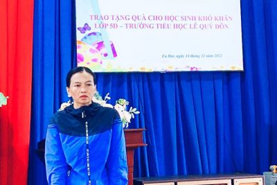 CHƯƠNG TRÌNH TRAO TẶNG QUÀ CHO HỌC SINH CÓ HOÀN CẢNH KHÓ KHĂN  CỦA GIA ĐÌNH BÀ NGUYỄN THỊ NHƯ NGUYỆT – THÔN HỮU NGHỊ – XÃ EA ĐAR – HUYỆN EA KAR – ĐĂK LĂK CHƯƠNG TRÌNH TRAO TẶNG QUÀ CHO HỌC SINH CÓ HOÀN CẢNH KHÓ KHĂN  CỦA GIA ĐÌNH BÀ NGUYỄN THỊ NHƯ NGUYỆT – THÔN HỮU NGHỊ – XÃ EA ĐAR – HUYỆN EA KAR – ĐĂK LĂK